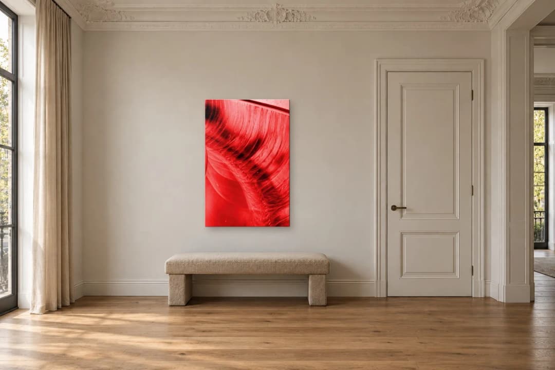 Vein of Pulse on a hallway wall at 120 × 80 cm, to scale