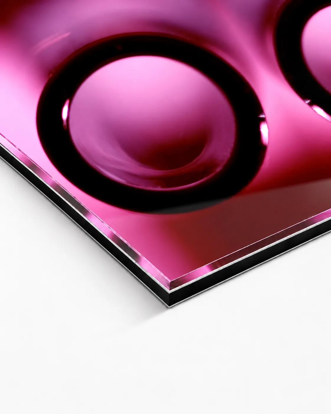 Dual Beam, corner of the acrylic print